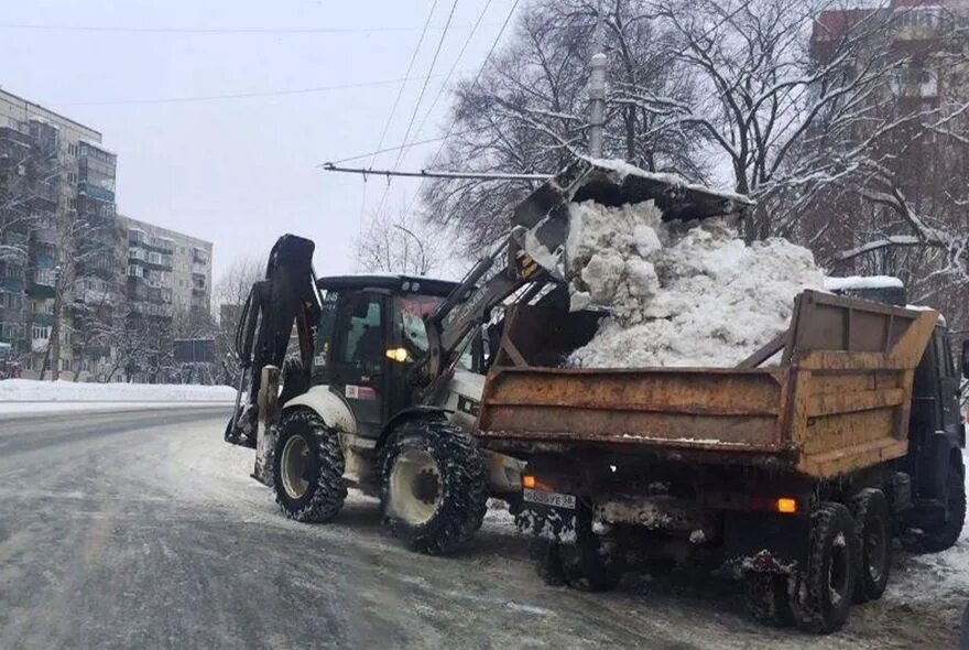 Снег в пензе. Пенза снег. Снег в Пензе 2022 год. Пенза в сугробах. Возят снег в Пензе.