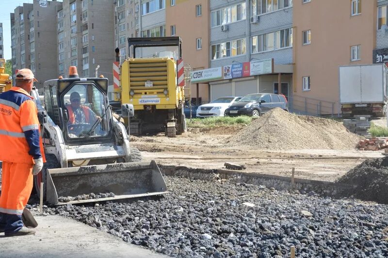 Рабочие энгельс работа. Ооо садор энгельс. промдорстрой владимир. профспецстрой энгельс. автодорожник энгельс.