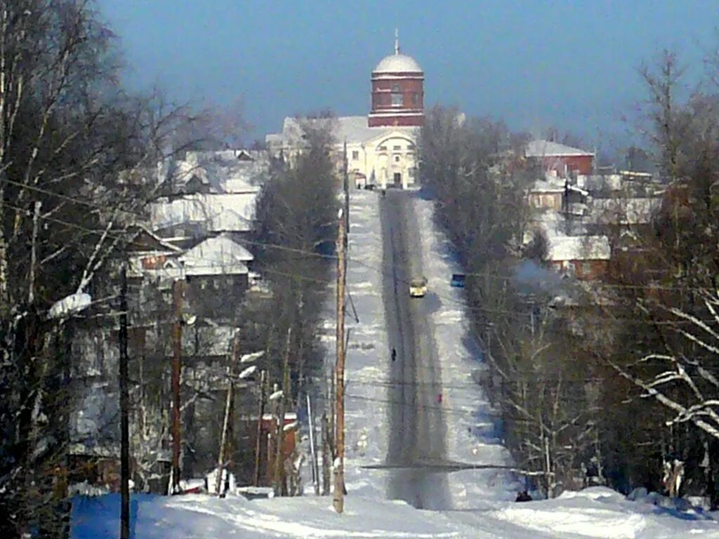 Пермский край александровский сайт. Александровск Пермский край. Спасо Преображенская Церковь Александровский Пермский край. Церковь Александровск Пермский край. Набережная Александровск Пермский край.