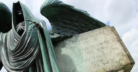 Гробница тома