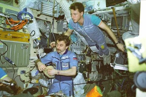 Ремонт космонавтов