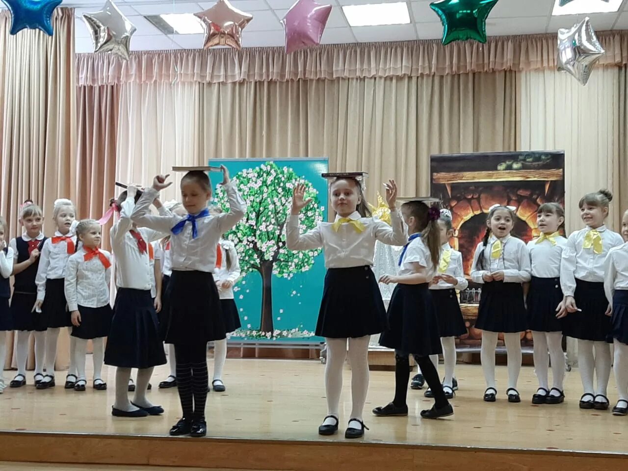 А ну-ка, девушки. А ну-ка девочки в начальной школе конкурсы. Конкурсы на мероприятия а ну ка девушки. 3 лицей уварово преподаватели начальных классов. Конкурс а ну ка девочки.