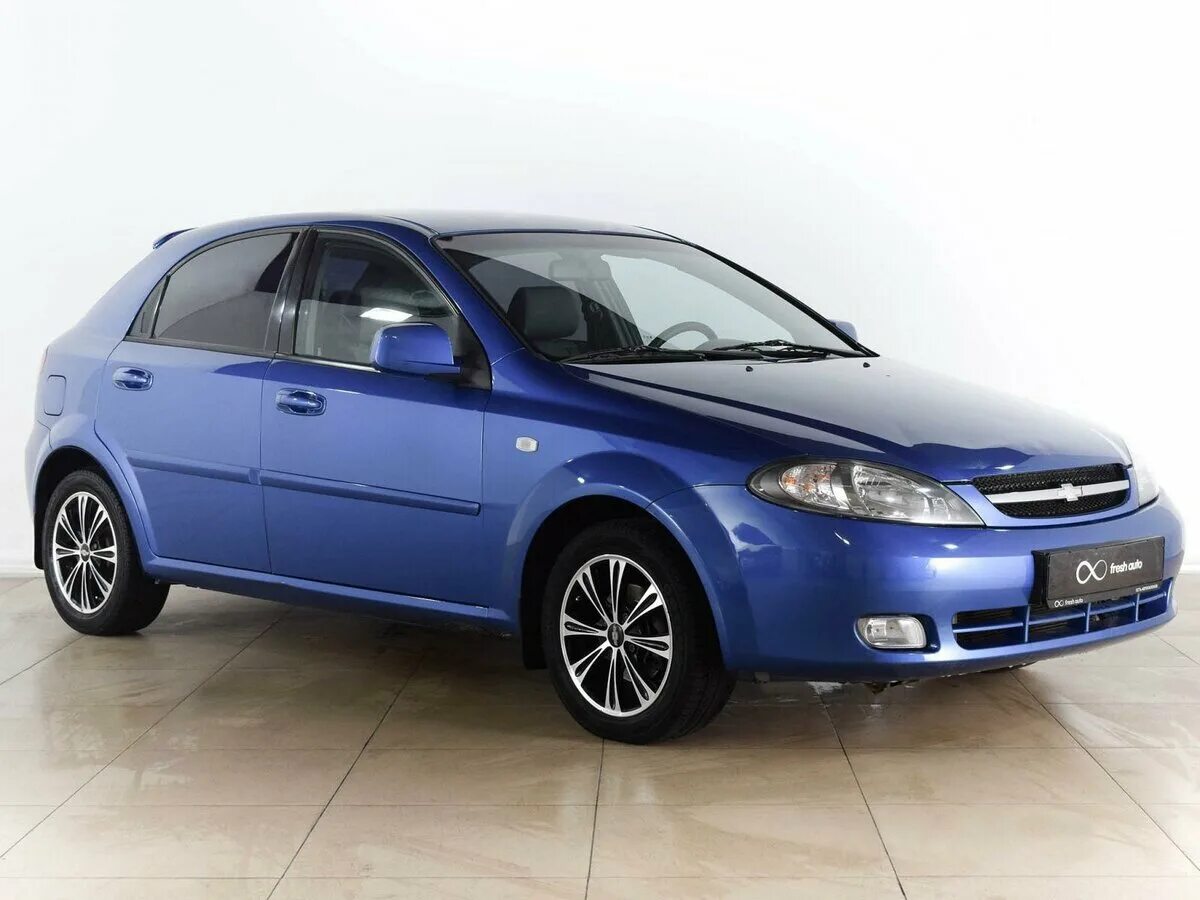6. лачетти белый. Chevrolet lacetti 2011. шевроле лачетти хэтчбек 2011. 4 салон.