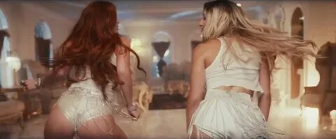 Bella Thorne - Topless in a Sexy "Shake It" Video. 