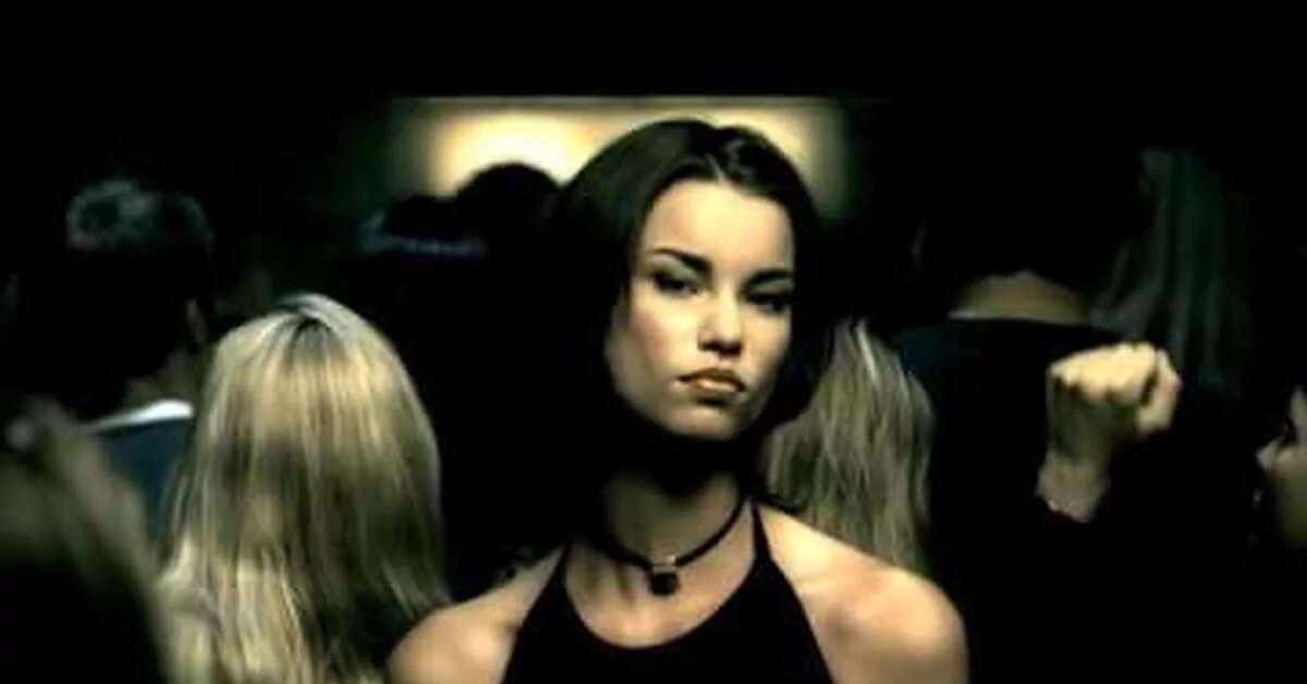 When you remind me. Nickelback how you remind me девушка из клипа. клип how you remind me. nickelback how you remind me клип. nickelback how you remind me.