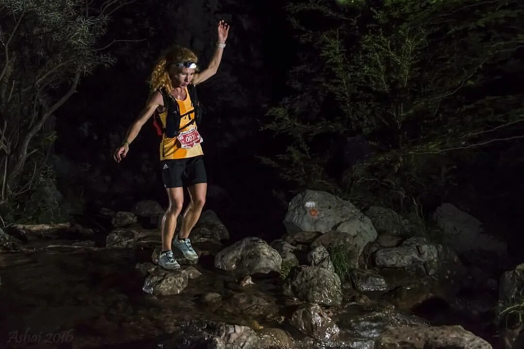 Трейл бег. X trail в грязи. Arcteryx norvan sl 2. Толстолап трейл. Ниссан х-трейл камуфляж.