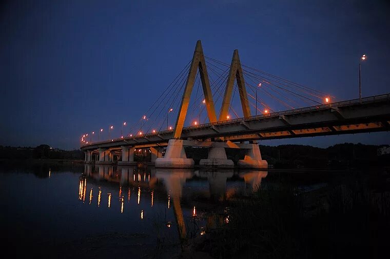 M bridge. Мост миллениум казань. Мост миллениум казань ночью. Большой мост 3д проект графика. Вантовый мост ока муром.