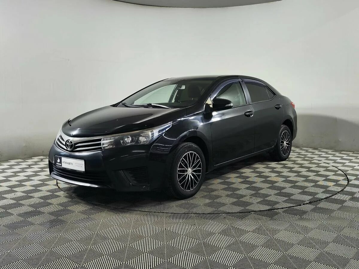 Toyota venza 2015. Тойота королла седан 2013. Тойота королла 2013. Машина за 24 миллиона рублей. Toyota corolla 2013.