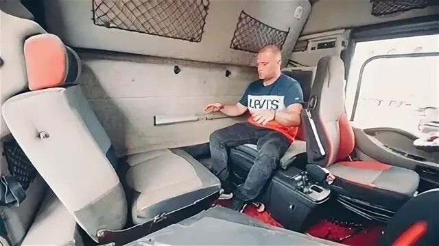 Рено магнум кабина внутри фото Кабина РЕНО МАГНУМ изнутри ) или " кабинет" Magnum DXI Магнум, 1,3 л, 2008 год