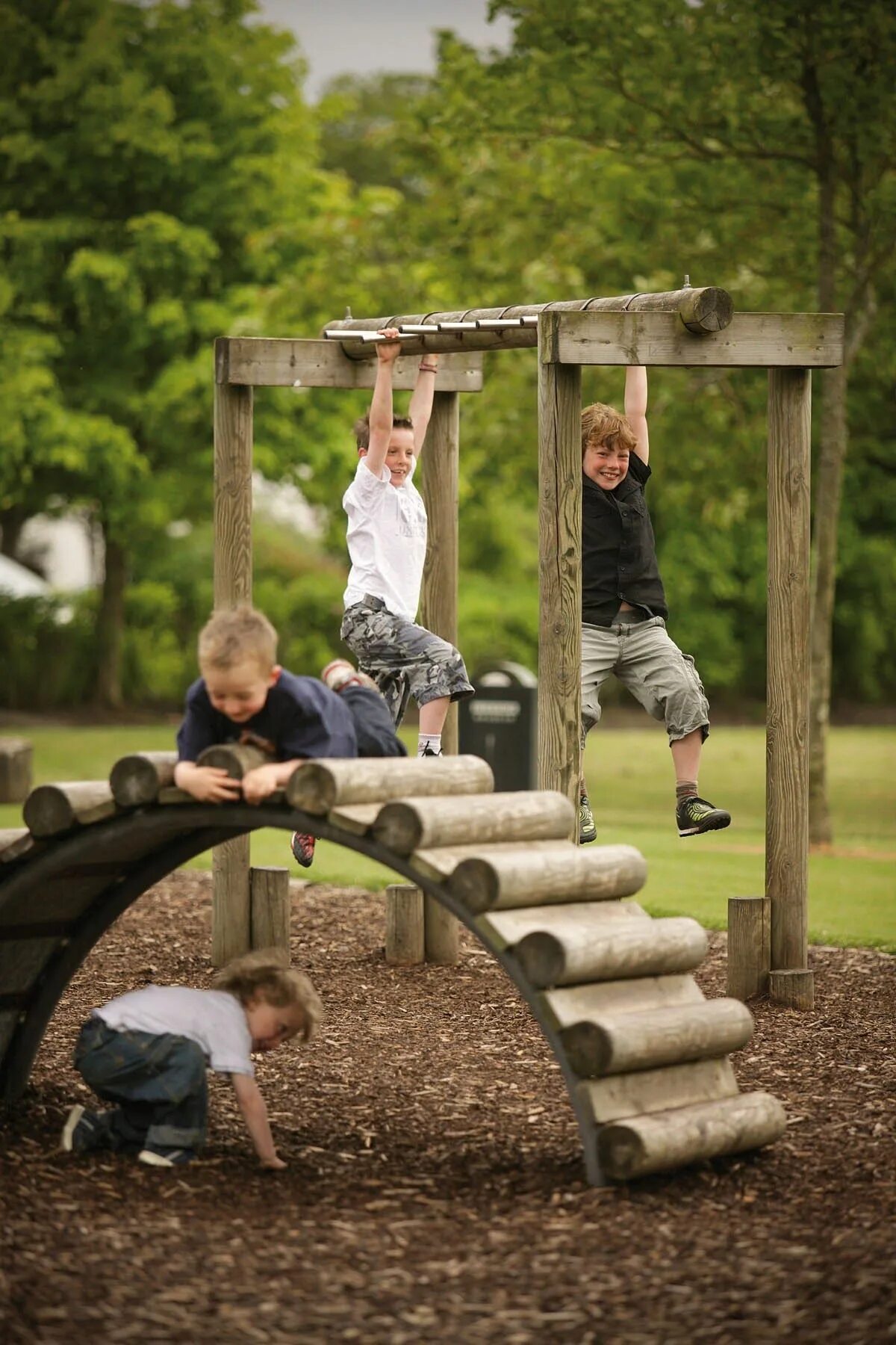 Flip people playground. Детские площадки. Детские площадки своими руками. Идеи для детской площадки на даче. Игровая площадка на даче.