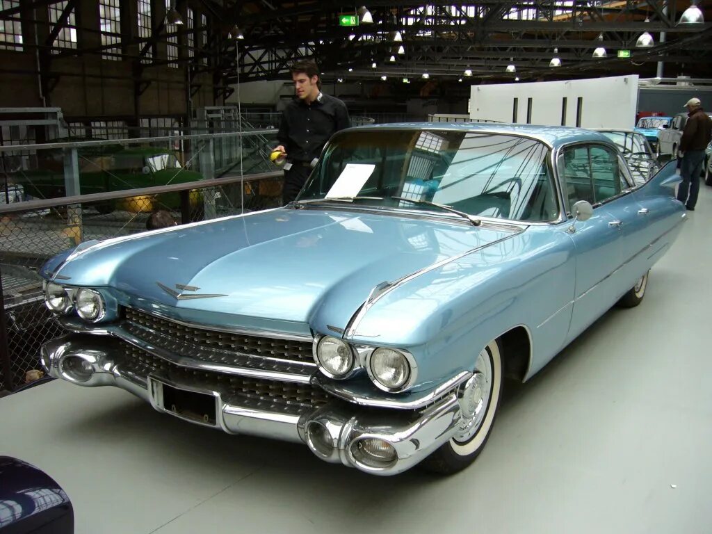 Cadillac Series 62 sedan. Cadillac Series 62 Gen-3. Кадиллак 1957-1964. Кадиллак Флитвуд 1959 года. Ремонт американских автомобилей