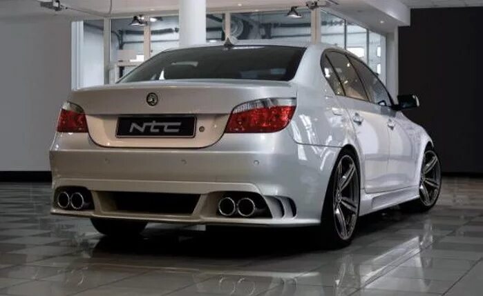 BMW e60 Tuning. BMW e60 обвес. BMW 5 e60 Tuning. BMW 5 e60 белая.