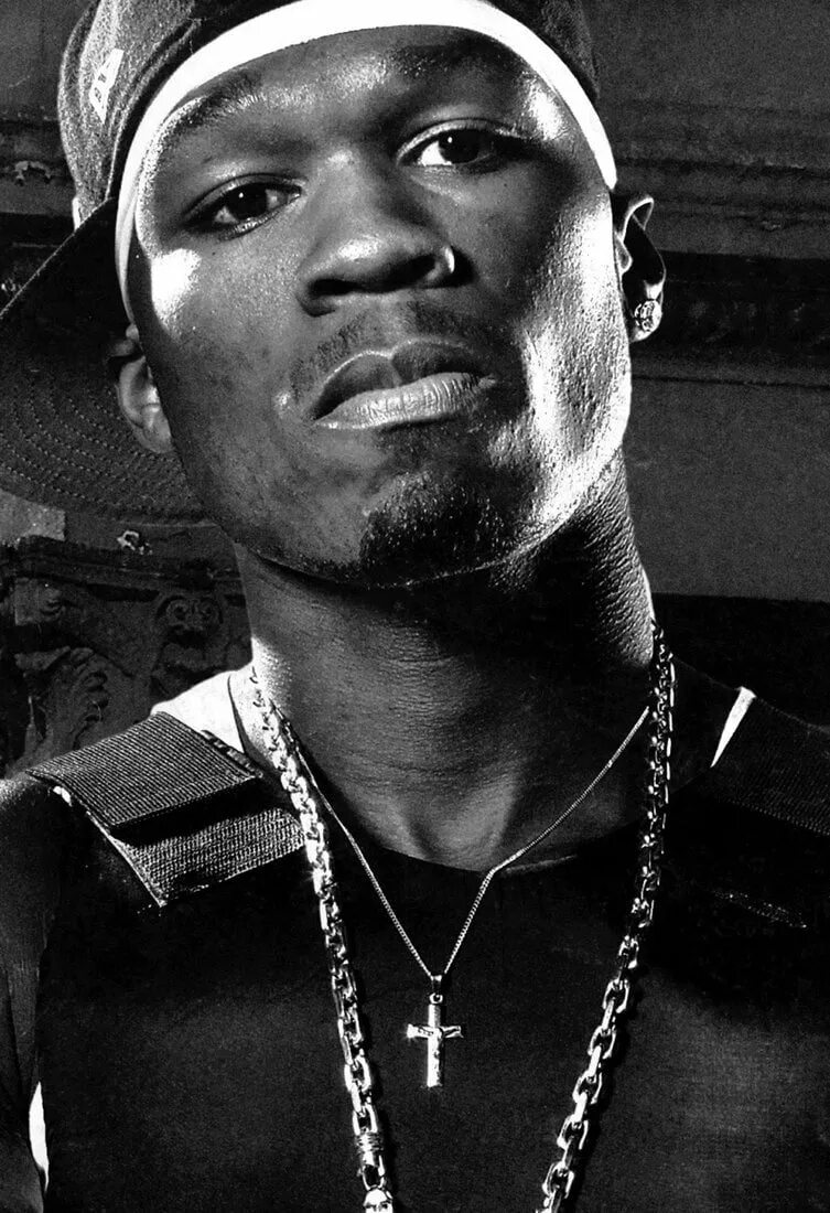50 cent gurcan erdem. Солист 50 cent. 50 cent молодой. 50 cent в молодости. фифти сент в молодости.