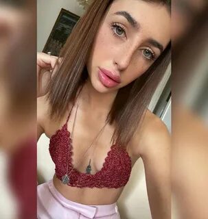 Звезда OnlyFans занялась сексом с фанатом оказалось что парню еще нет 18 ле...