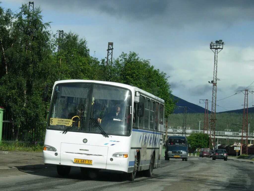 Кандалакша ковдор автобус. ПАЗ 4230 Кандалакша. Автобус Кандалакша. Мурманск ПАЗ. Автобус Полярные зори Кандалакша.