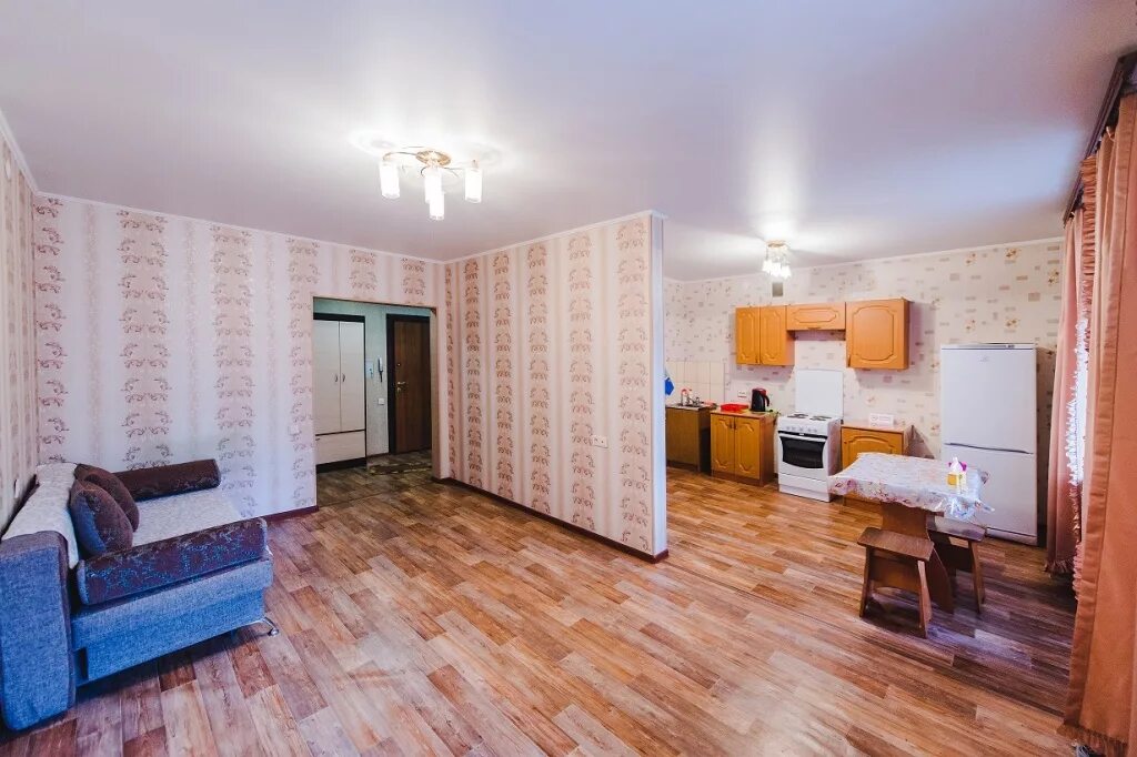 Снят квартиру в городе чите. Ленина 17 чита. Квартира в центре города. Шилова 43. Однокомнатная квартира в чите.