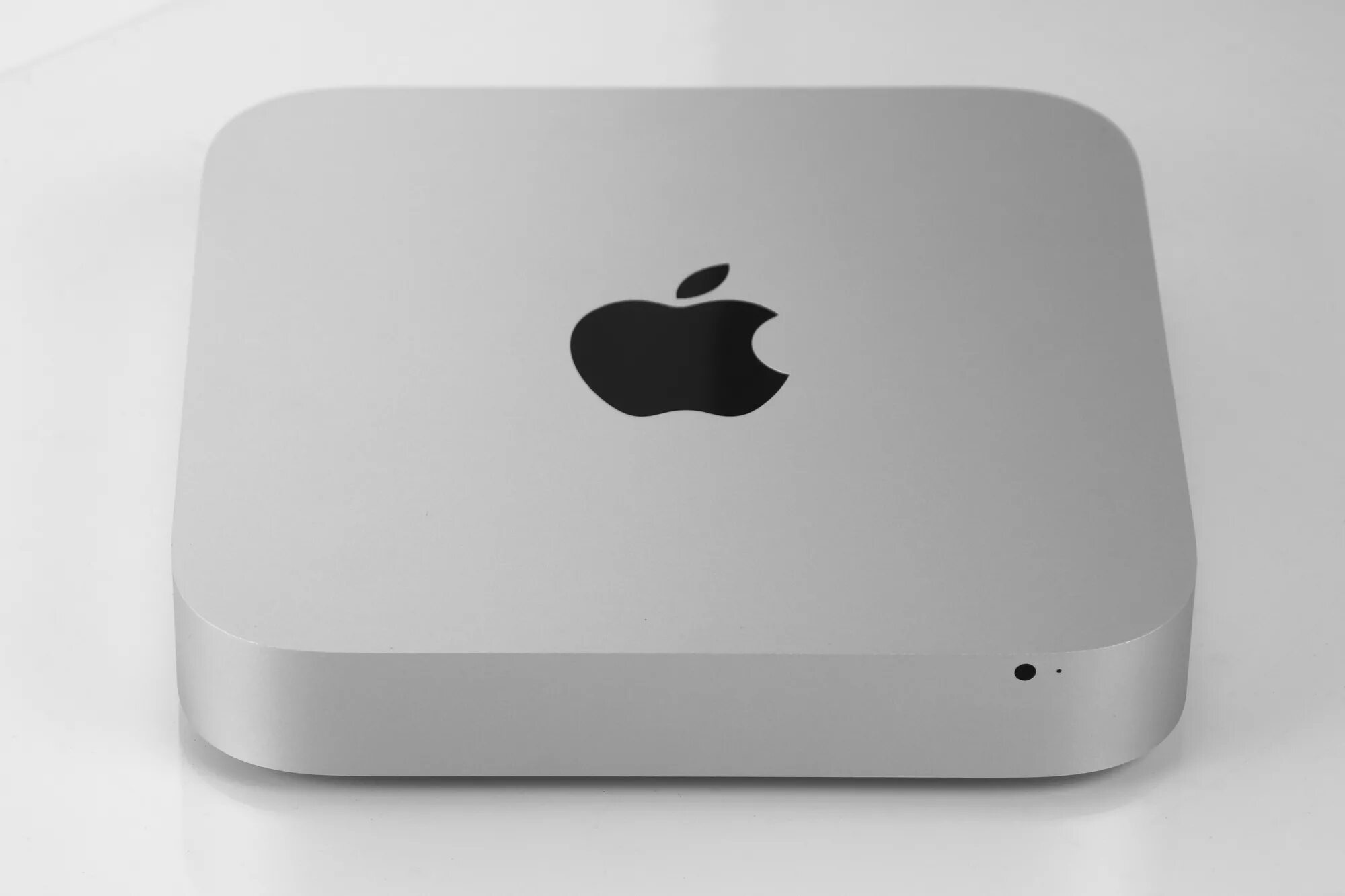 Апле мини. Mac Mini 2011. Mac Mini Mid 2011. Apple Mac Mini a1347. Mac Mini (Mid 2011) процессор.