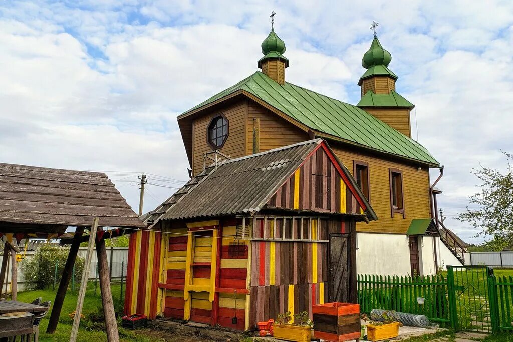Униатская церковь в москве. Униаты церковь греко-католическая. Униатская церковь 19 век россия. Униатская церковь что это такое. Униатская церковь что это такое.