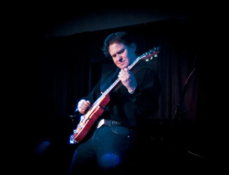 Мирошниченко гитарист. Мирошниченко гитарист