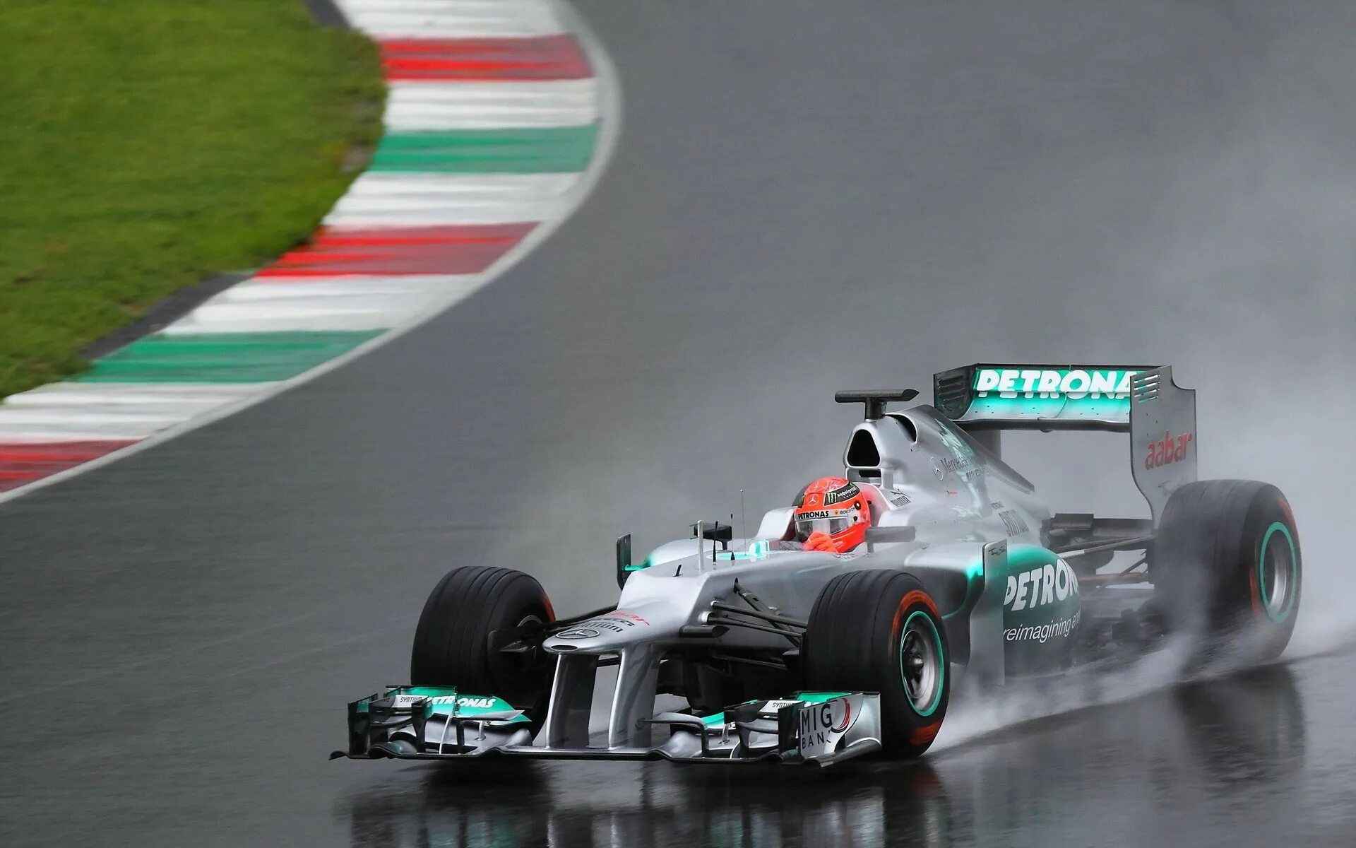 F1 фото. Mercedes Benz Petronas f1 Болид. Гоночный Болид ф-1 Мерседес. Гоночный Болид f1. Мерседес гоночный формула 1.