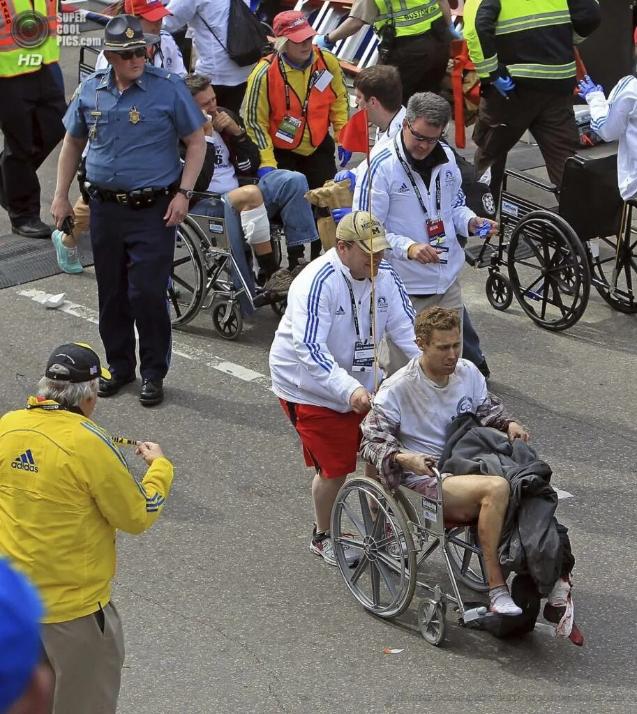 Теракт Бостонский марафон 2013. 15 апреля 2013