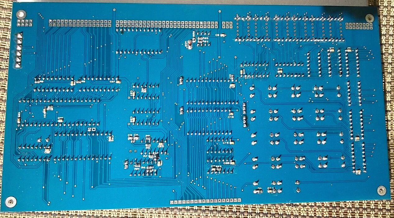 ют 88 печатная плата. ют 88 печатная плата. ют 88. кр580вм80 лабораторный макет. ют 88.