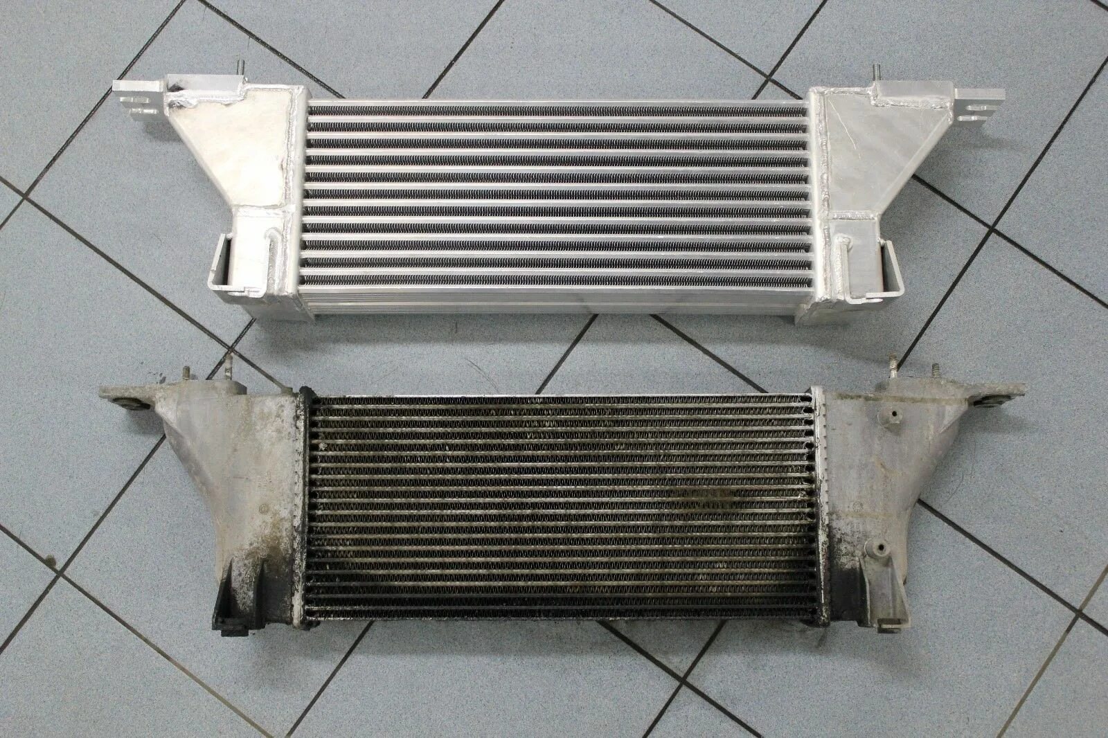 Интеркулер на ниссан патфайндер r51 дизель. Интеркулер nissan pathfinder r51. Интеркулер патфайндер. Интеркулер nissan pathfinder. 5 дизель.