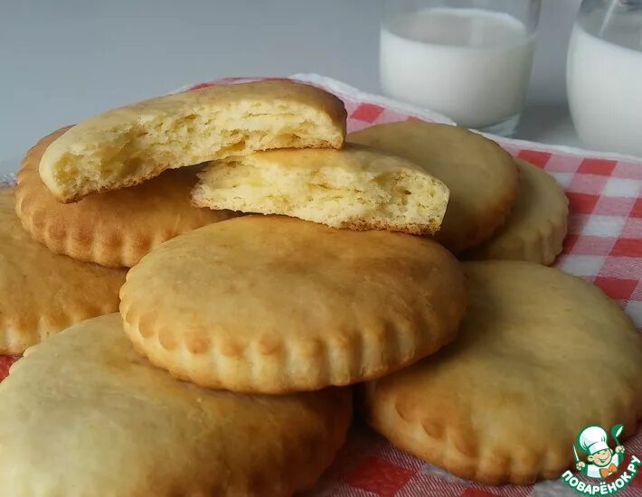Молочный коржик из детства рецепт. Молочный коржик из детства рецепт. Молочный коржик из детства рецепт. Молочные коржики на сметане. Молочный коржик из детства рецепт.