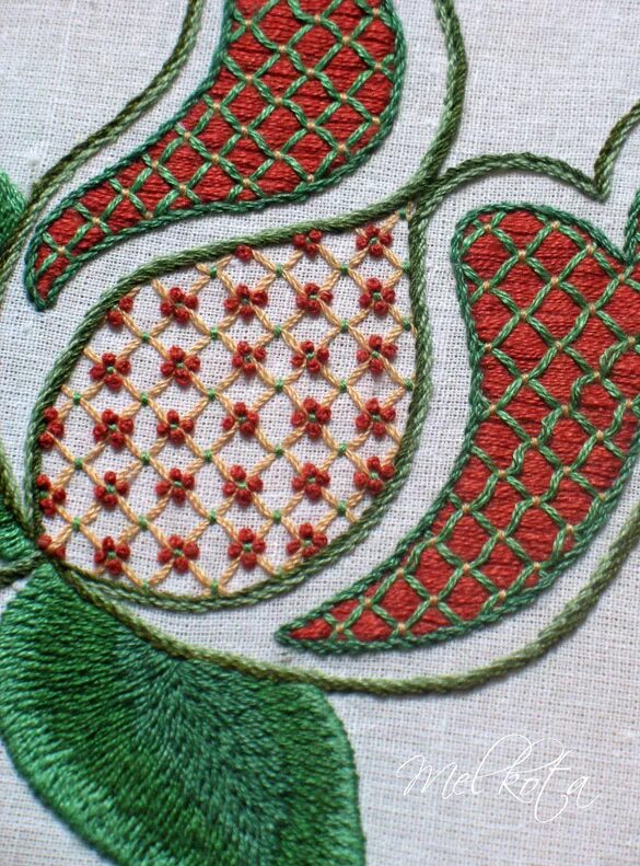 Стежки вышивание стебельчатый шов. Гладь сетка. Гладь сетка. Вышивка по сетке. Гладь сетка.