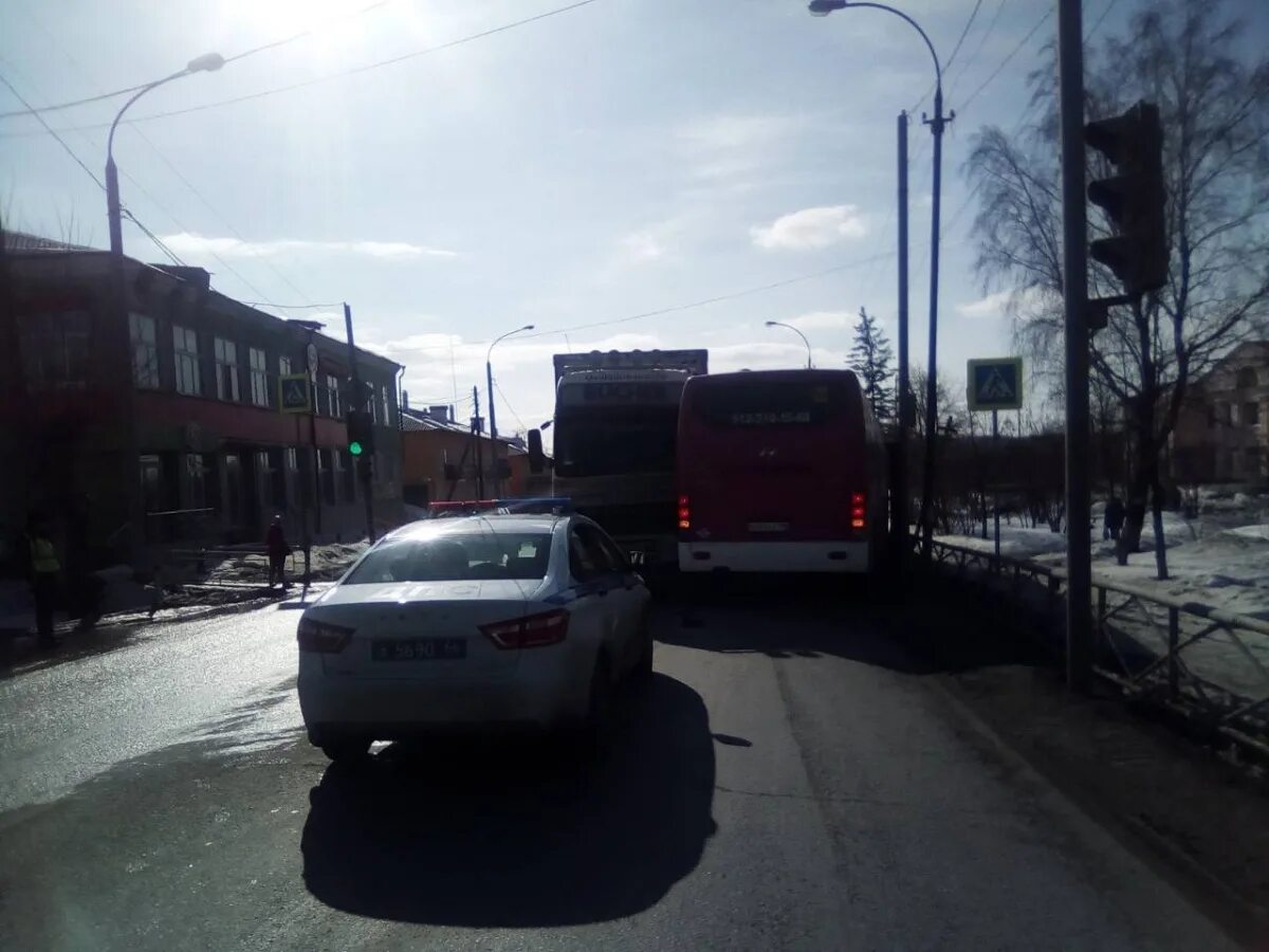 Мира 53 индустриальный район. Автобус 700 асбест екатеринбург. Инцидент асбест. В асбесте сгорела машина. Дтп в асбесте на проспекте ленина.