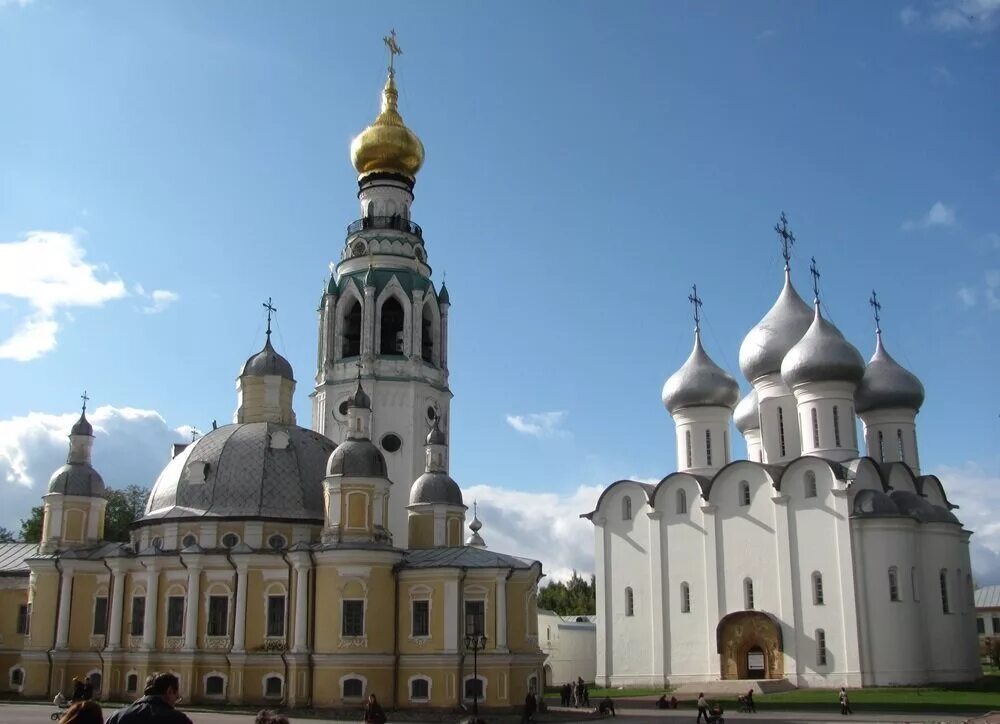 Куда сходить в вологде. Вологда окрестности достопримечательности. Рыбинск вологда достопримечательности. Куда сходить в вологде. Соборная площадь вологда.