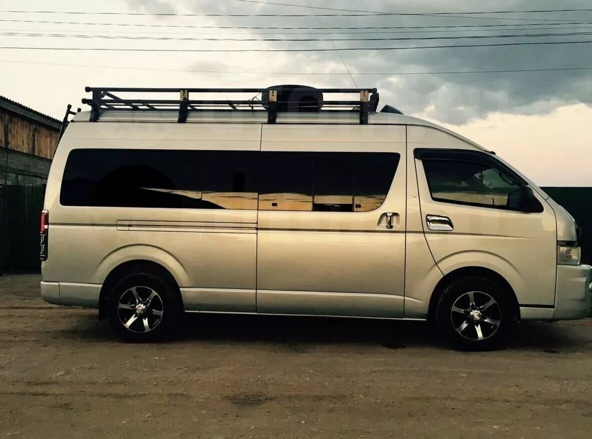 Toyota hiace h200. Toyota hiace h200 рестайлинг. Toyota hiace h200 фургон. Toyota hiace 2008 h200. Toyota hiace h200 4wd.