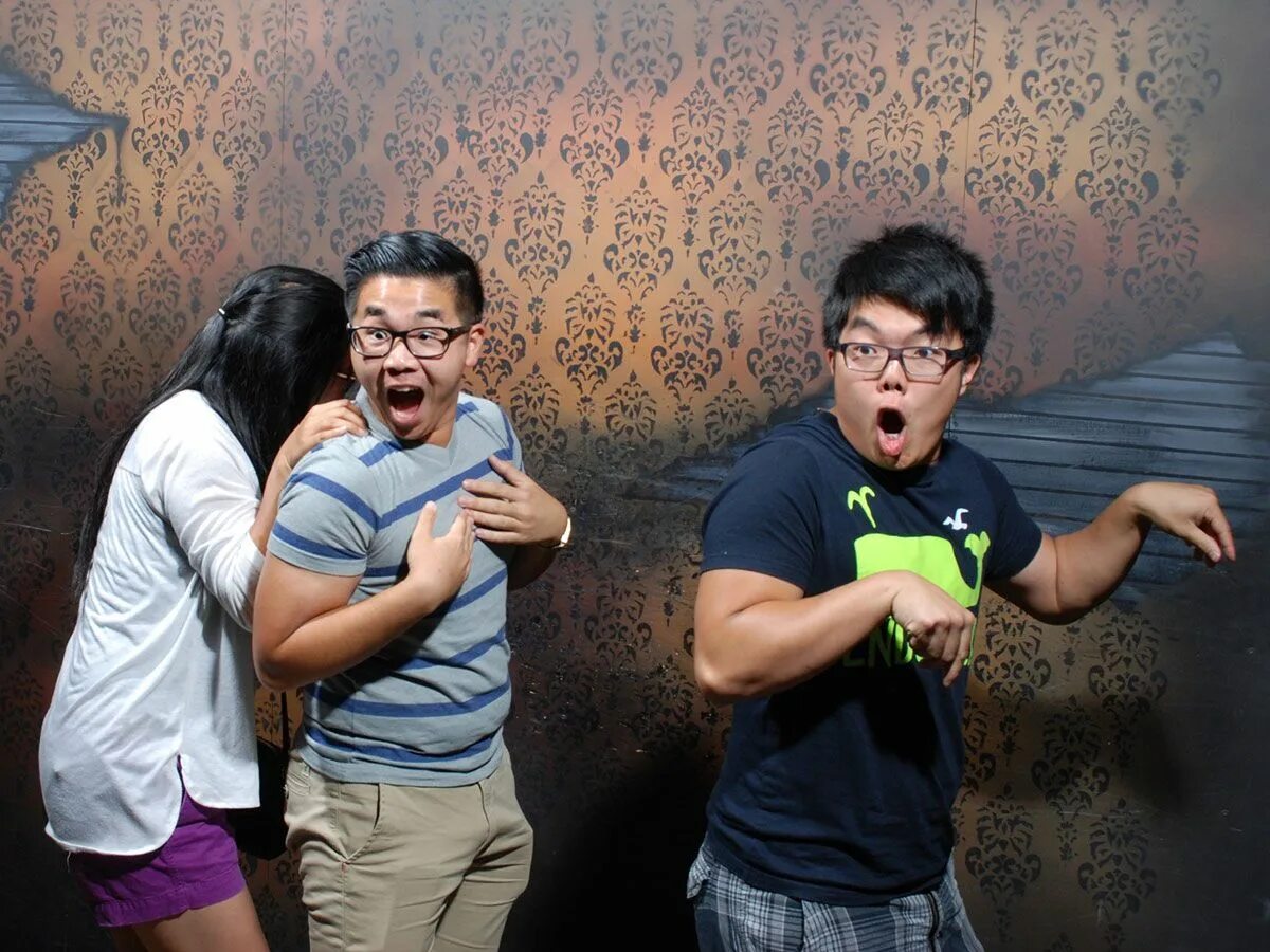 Аттракцион Nightmares Fear Factory. Фамилии в Китае. Имена и фамилии китайцев. Fear scare