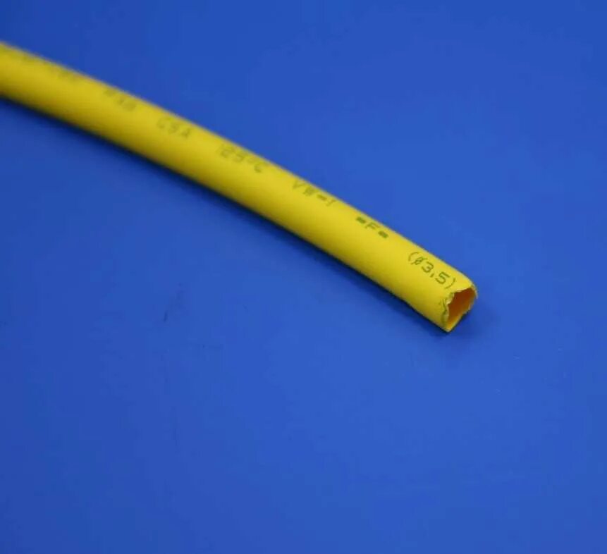 Термоусадочная трубка asc-40 р-р. 8/2. 8. Термоусадочная трубка (1,1. 532060, кембрик термоусадочный 1 мм.