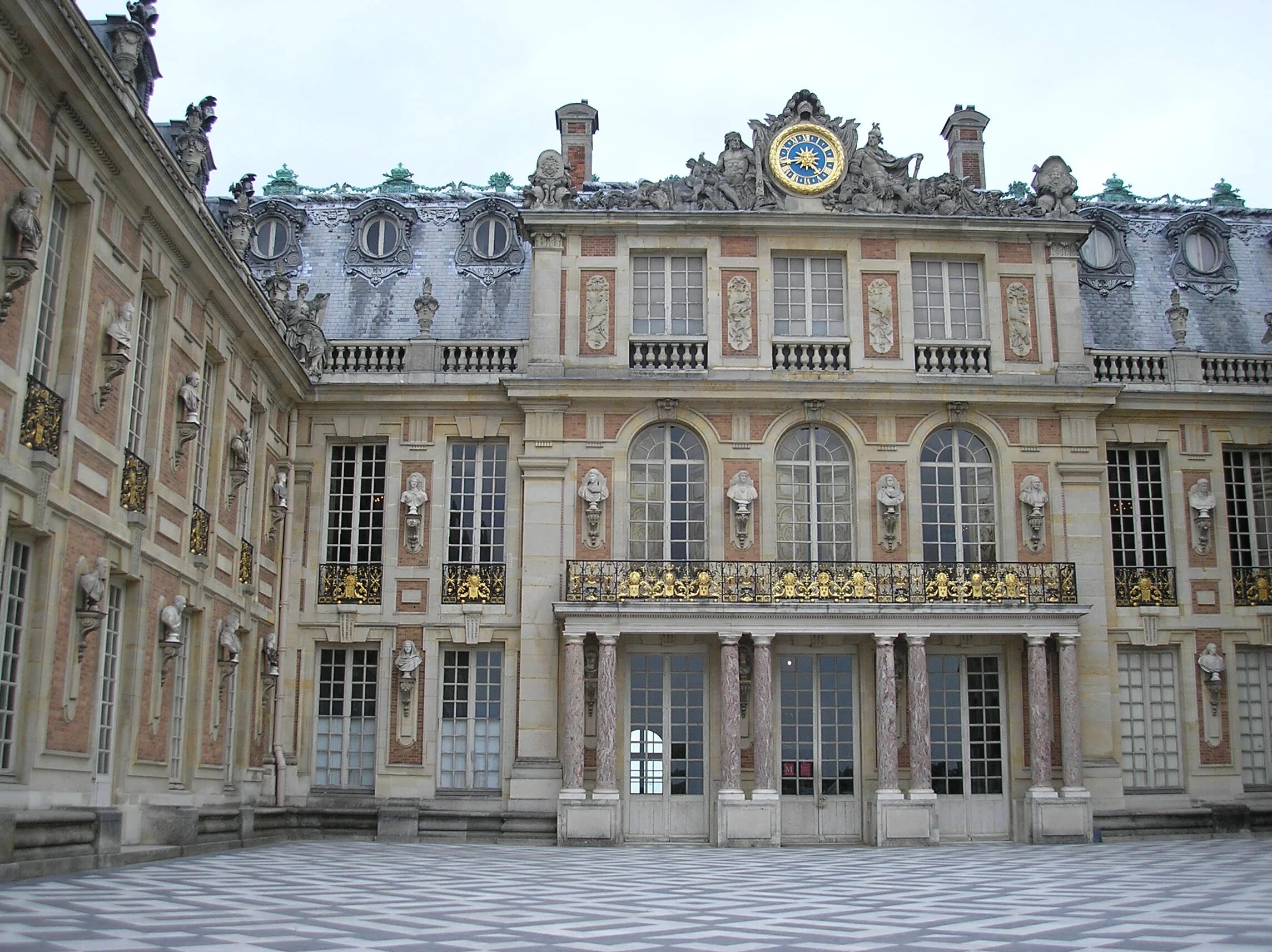 Версаль букв. Версаль Франсуа мансар. Версальский дворец. Франсуа мансар дворец Мезон-Лаффит. Версальский дворец Версаль Франция.