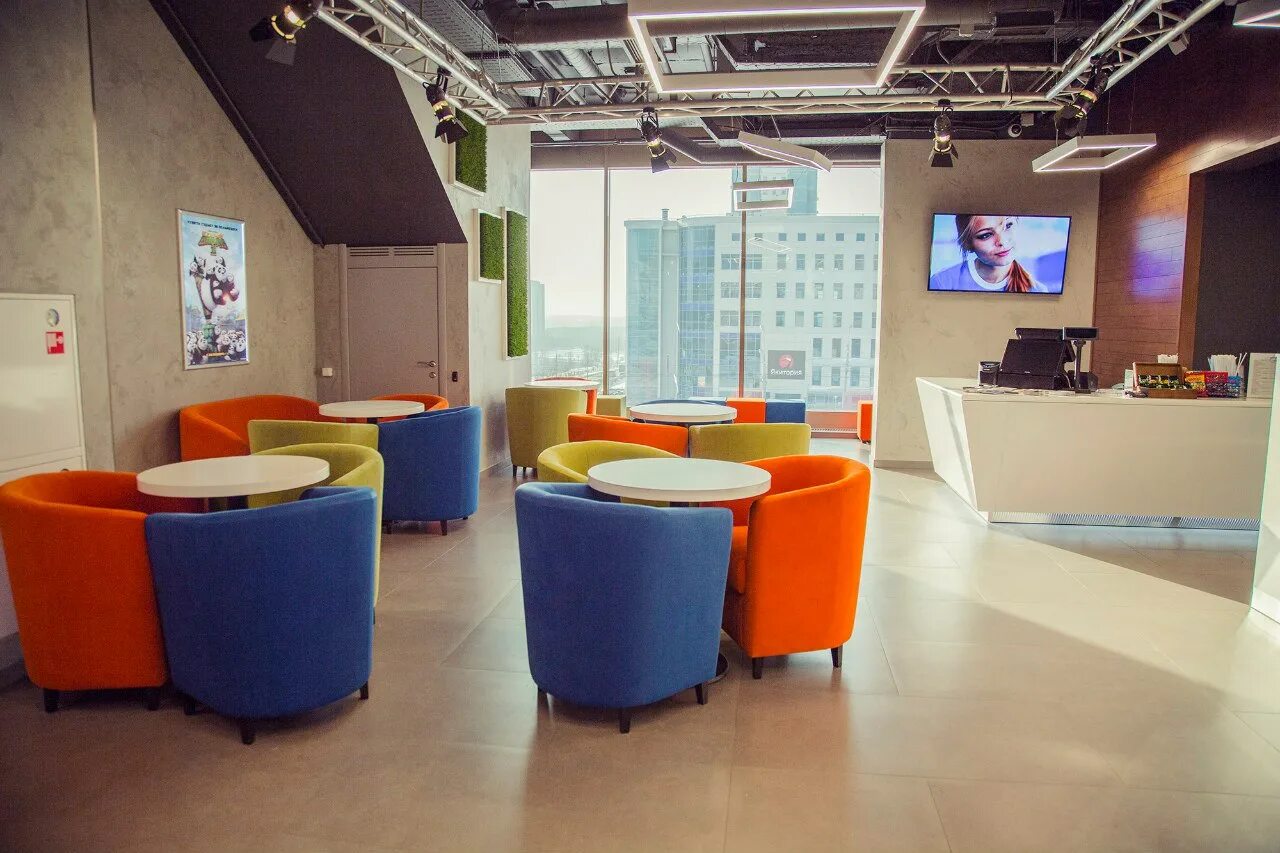 киноквартал ясенево зал 1. афиша ясенево. кинотеатр киноквартал ясенево. космик ясенево кинотеатр. киноквартал на варшавке 1 зал.