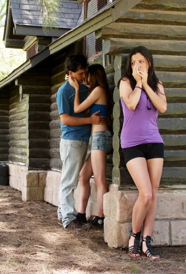 Guess who's going to find a gf. Number girl. Дейзи ридли мем. Find a girl. Фотосессия студентов.