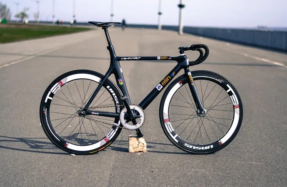 Хвз фиксед гир. Track fixed. Фикс велосипед. Track bike. Фиксед гир велосипеды.