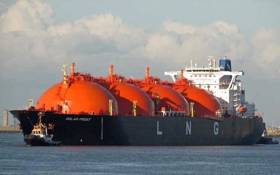 Floating units. Floating storage regasification unit. lng floating storage. судно live storage. floating storage regasification and power generation barge.