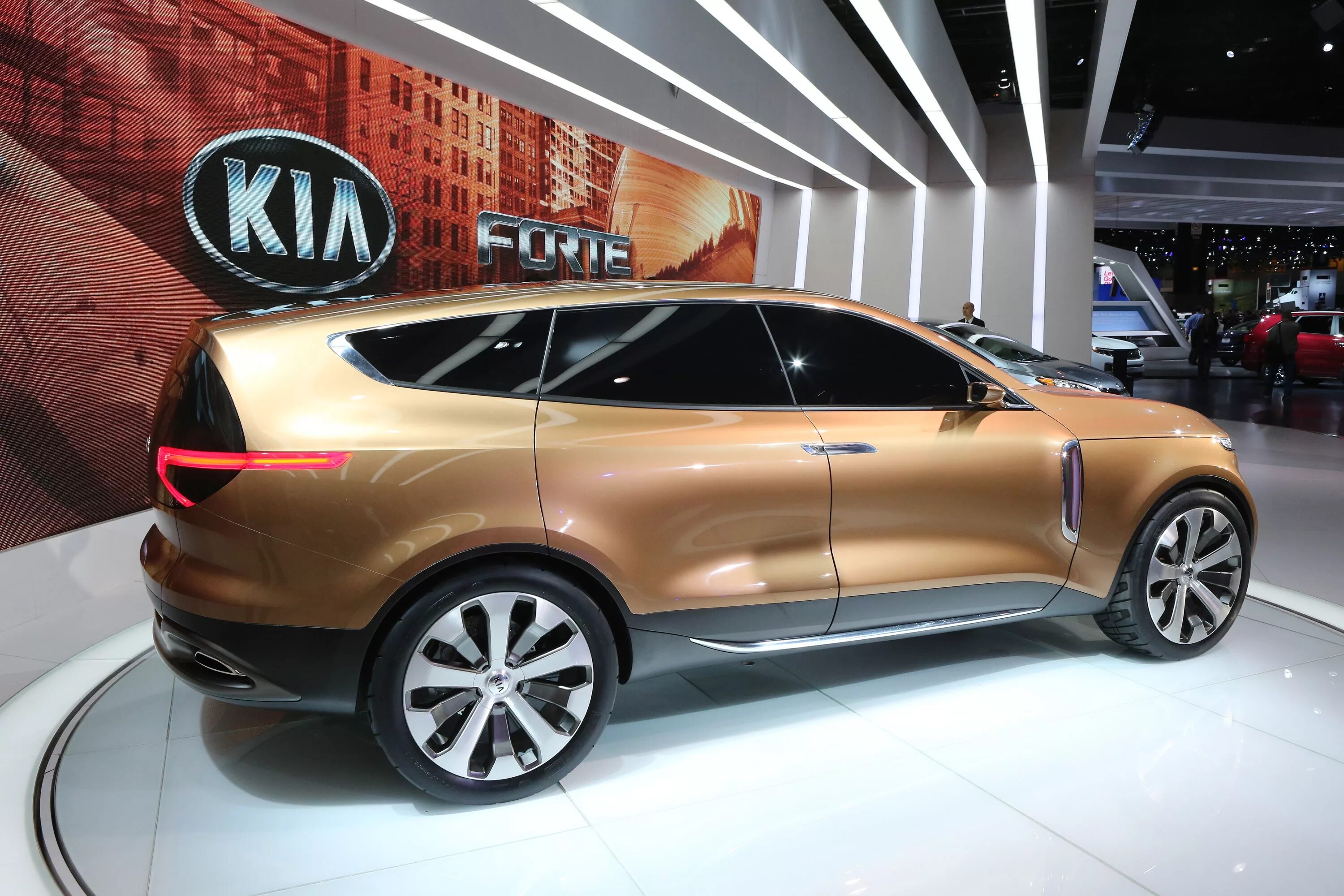 Kia Cross gt. Киа Cross gt 2018. Kia New Crossover. Киа СИД кросс.