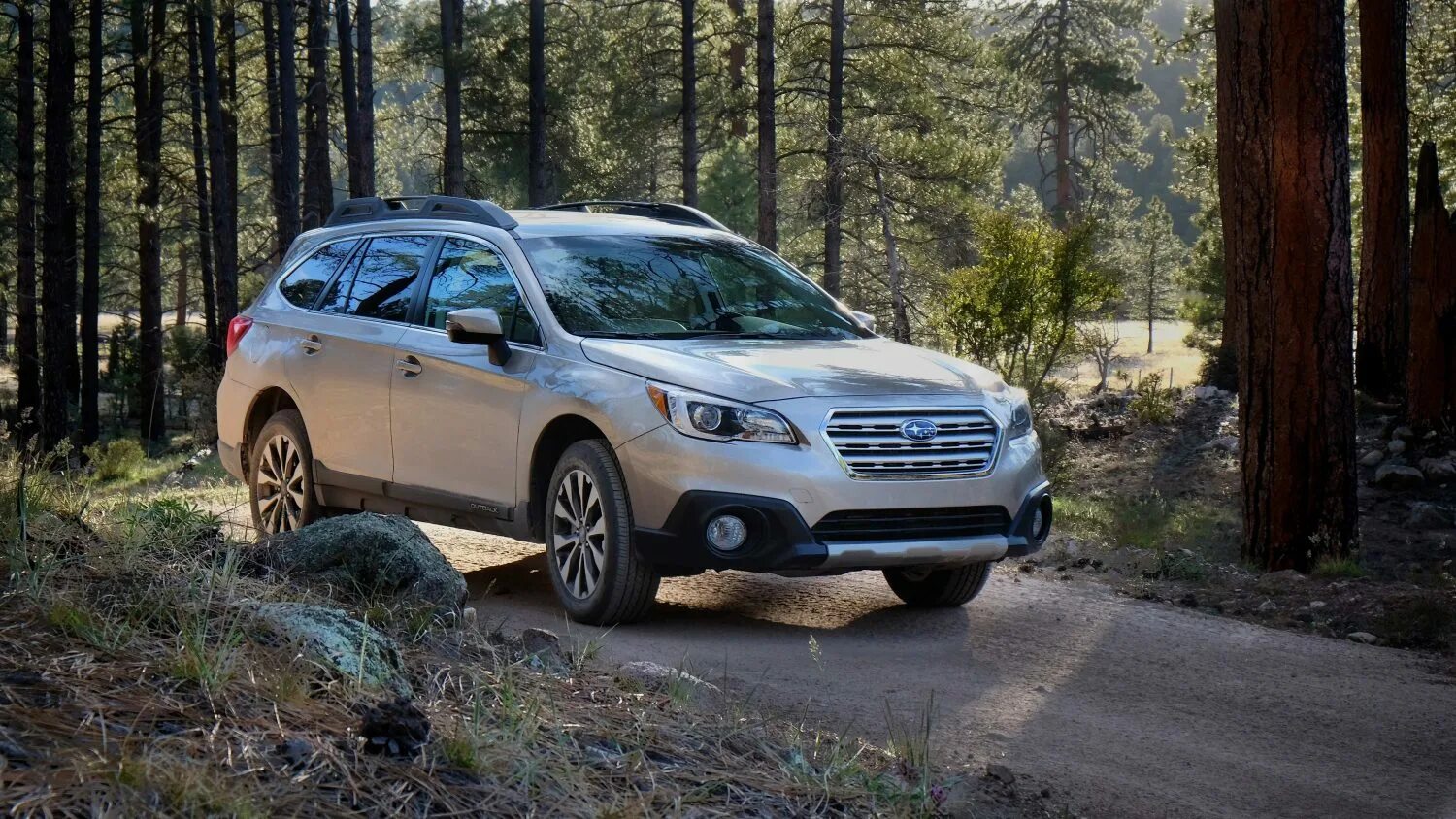 Subaru Outback Expedition. Субару Аутбек 2018 белый. Субару Аутбек 2005. Subaru Outback 2015 на проставках.