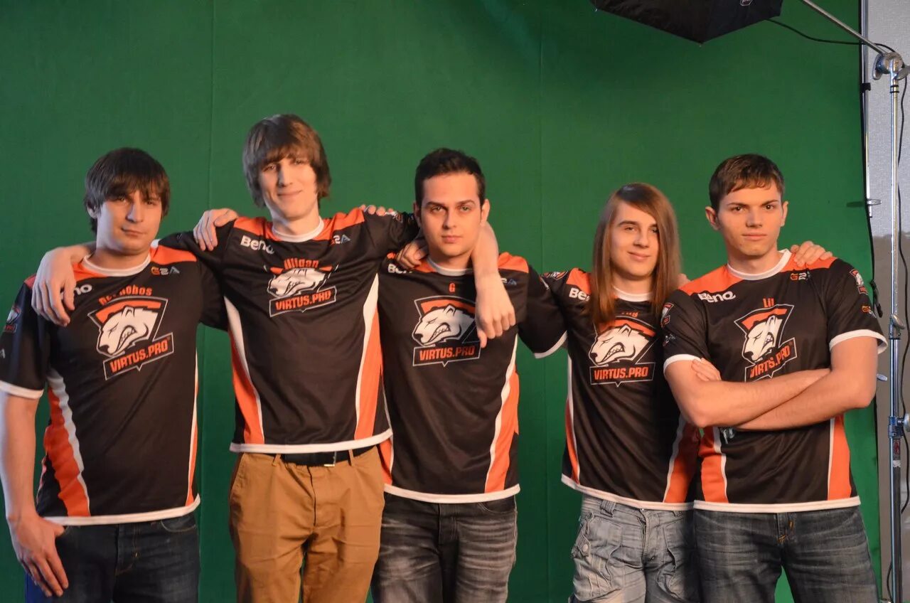 Группы ти 5. Team Virtus Pro Dota 2. Команда Виртус про дота 2. Virtus Pro Dota 2 2021. Virtus Pro Dota 2 NS состав.