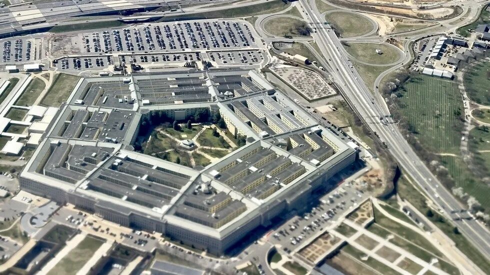 Pentagon pulls out of Intel's $3.5 billion CHIPS Act grant, expects Commerce Dep