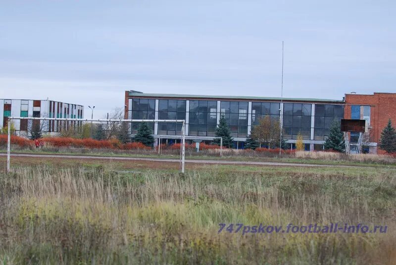 Электрон псков. Бассейн электрон псков. Стадион электрон псков улица киселева. Электрон бассейн. Электрон псков.