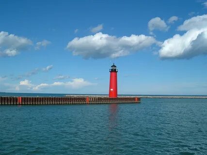 Kenosha north pier light photos