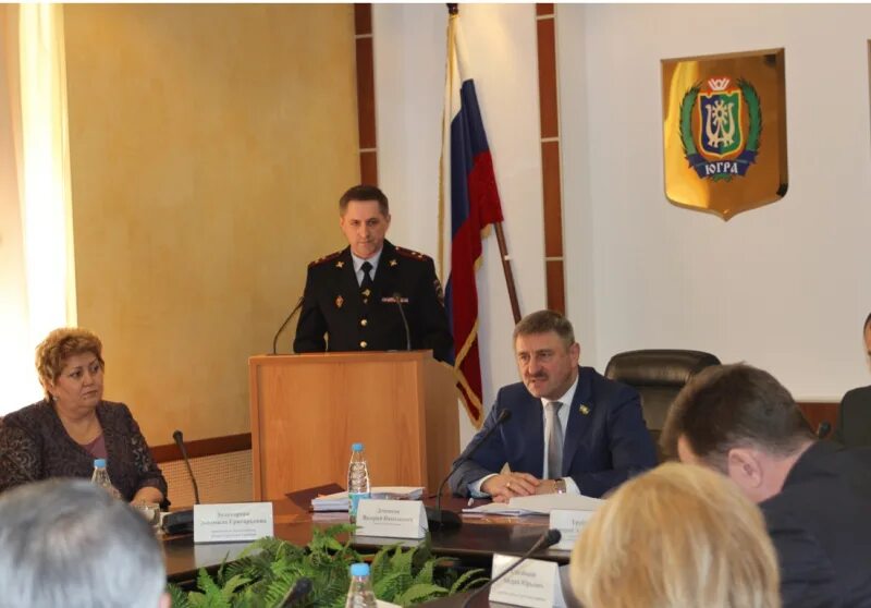 Начальник омвд по сургутскому району. Омвд сургутского района. Гарифуллин альберт миннахматович. Полищук юрий владимирович хмао. Аргатов полицейский сургутский район.