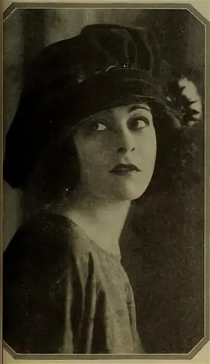Alla Nazimova portrait (colorized, undated) Fotografia, Foto, Imágenes creativas