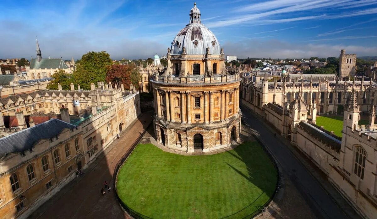 Oxbridge university
