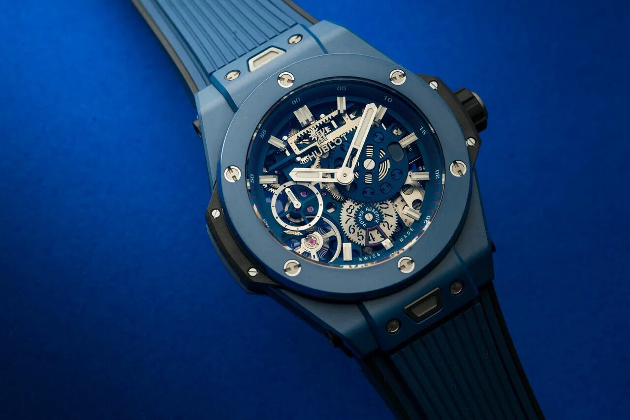 Наручные часы hublot. Часы Хаблот Женева. Часы Хублот Женева. Женские Hublot h12001g. Швейцарские часы Hublot big Bang.