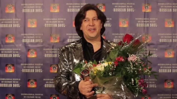 Смотрите видео "Сергей Дубровин и группа ''Фристайл'' - Ах, какая женщина (Песня